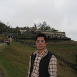 岑家偉